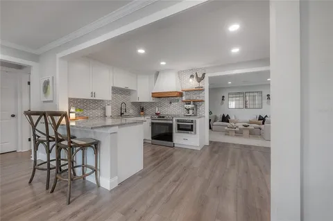 $575,000 | 3401 West Van Buren Drive, Tampa, FL 33611