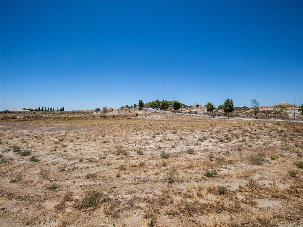 5 Spencer Riverside Ca Riverside, CA 92506 - Photo 3 of 5