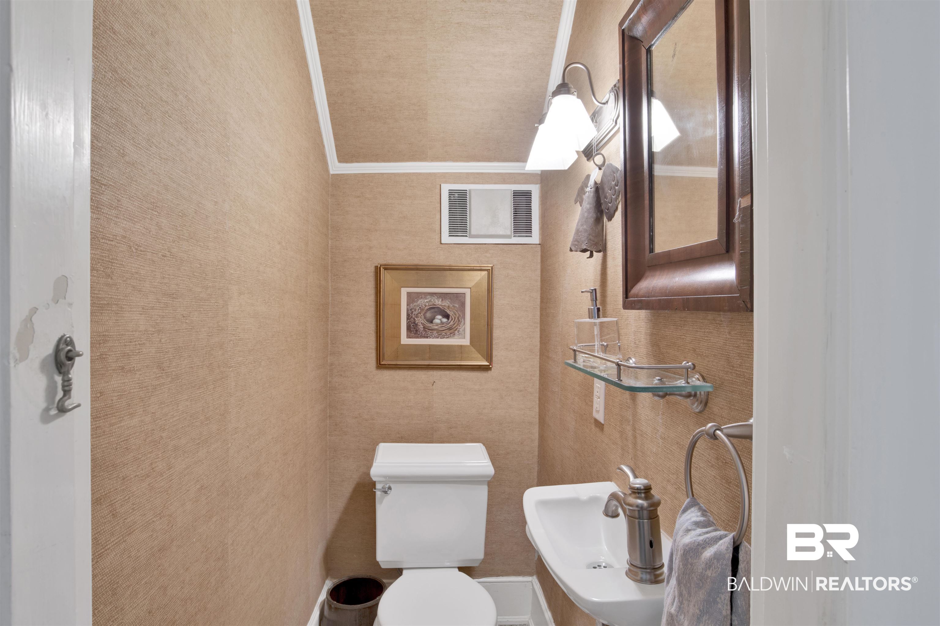 8 North Monterey Street Mobile, AL 36604 - Photo 17 of 42