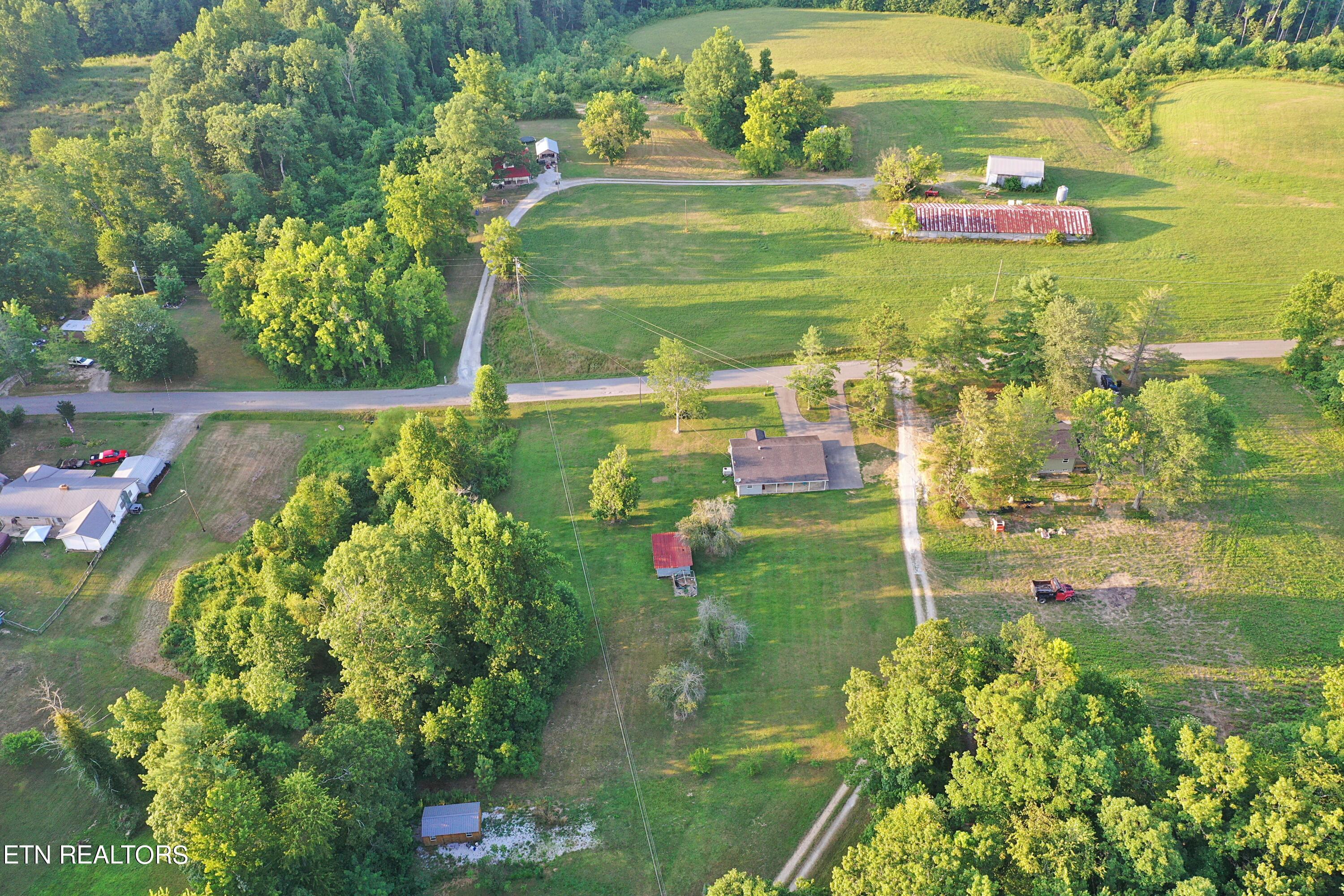 1063 Williams Creek Road Oneida, TN 37841 - Photo 24 of 34 DJI_0651