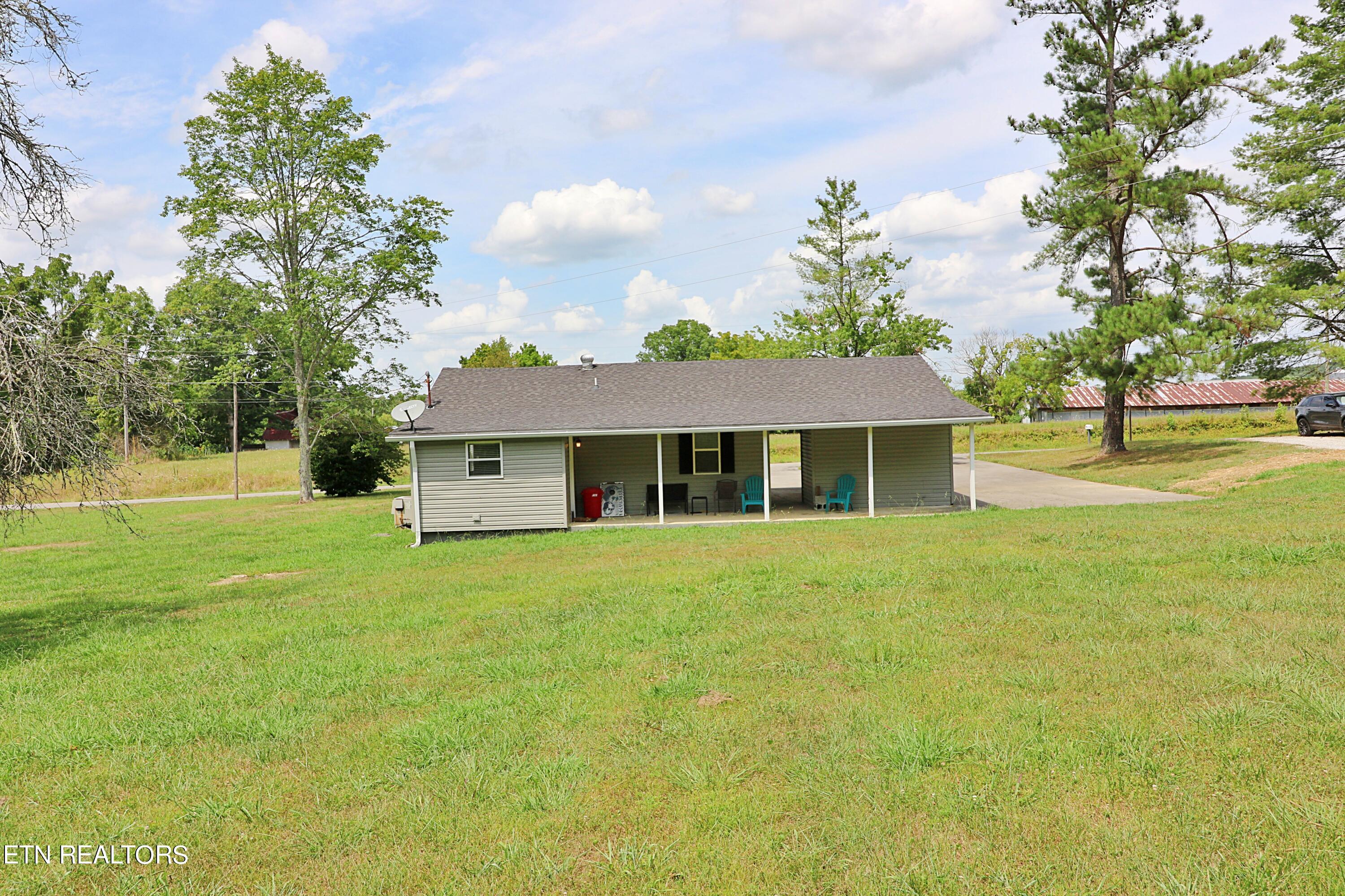 1063 Williams Creek Road Oneida, TN 37841 - Photo 25 of 34 094A7419