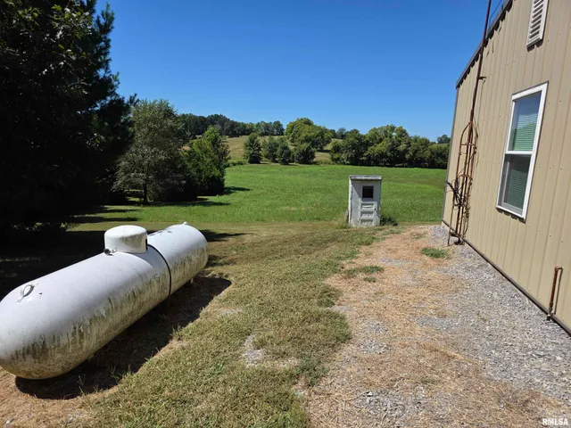 $110,000 | 28 Simpson Lane, Elizabethtown, IL 62931