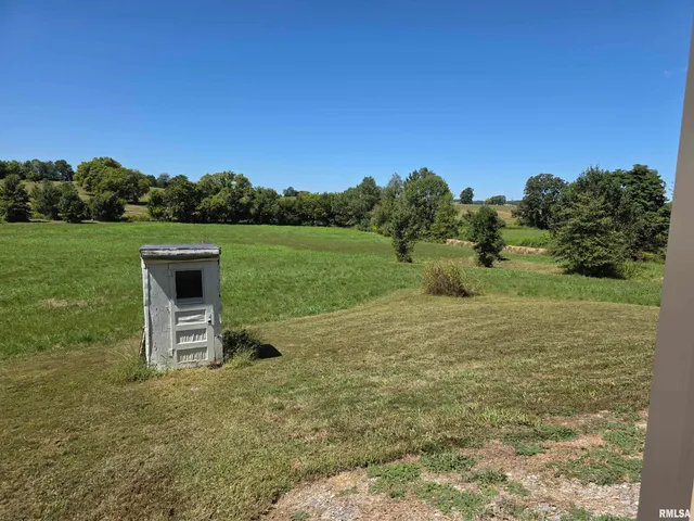 $110,000 | 28 Simpson Lane, Elizabethtown, IL 62931