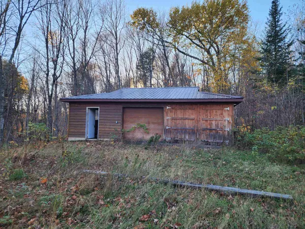 $599,000 | 192 West Deeryard Lake Road, Lutsen, MN 55612