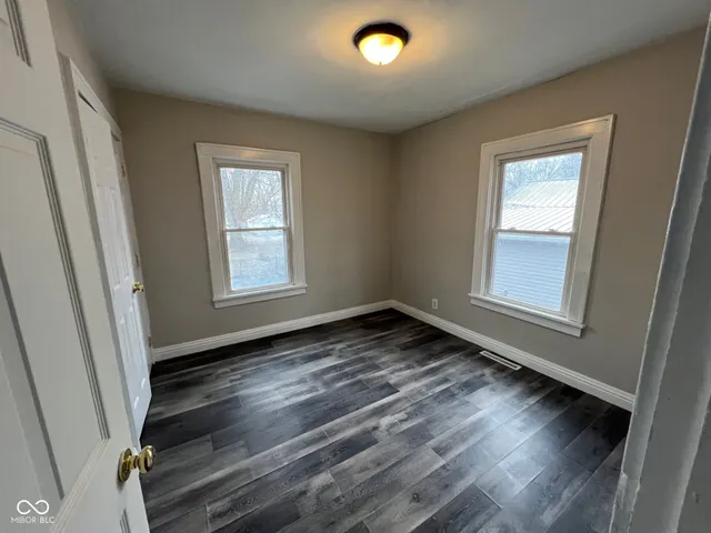 $205,000 | 513 West State Street, Pendleton, IN 46064