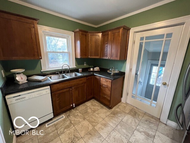 513 West State Street Pendleton, IN 46064 - Photo 16 of 17