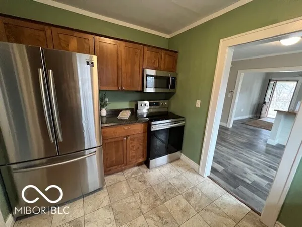 $189,900 | 513 West State Street, Pendleton, IN 46064