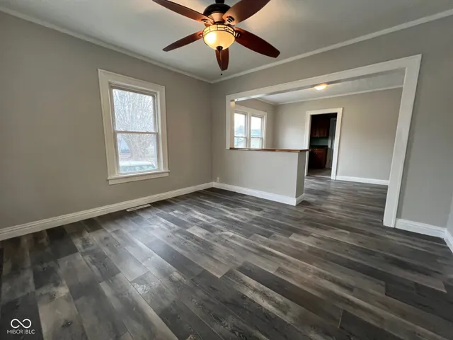 $205,000 | 513 West State Street, Pendleton, IN 46064