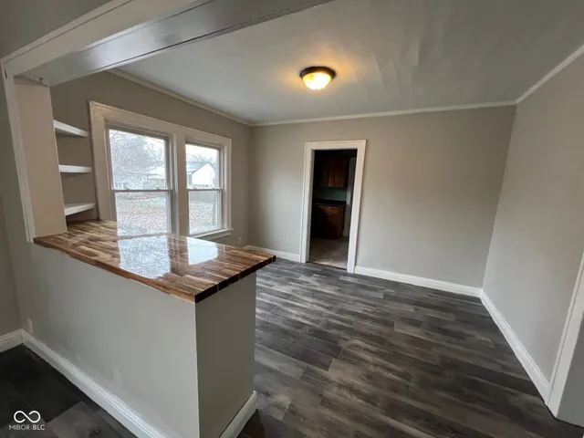 $205,000 | 513 West State Street, Pendleton, IN 46064