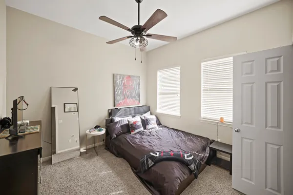 $2,950 | 2605 West Dallas Street, Houston, TX 77019