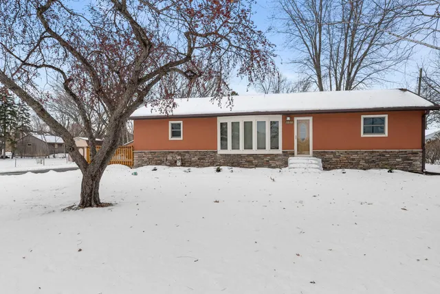 $369,900 | 1866 County Rd F East, White Bear Lake, MN 55110