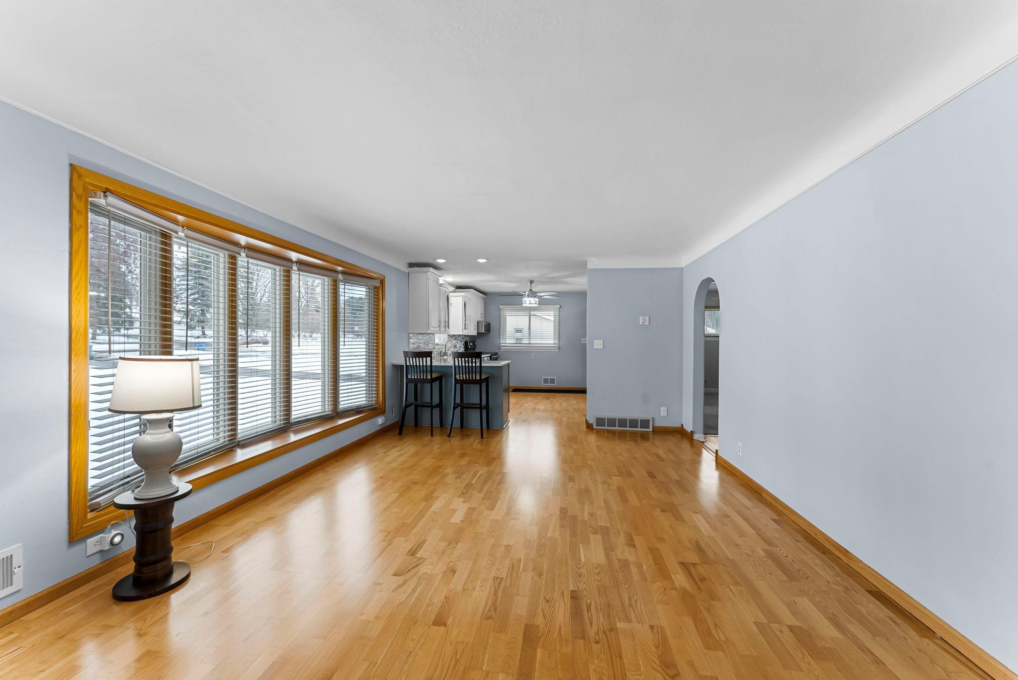 1866 County Rd F East White Bear Lake, MN 55110 - Photo 11 of 40