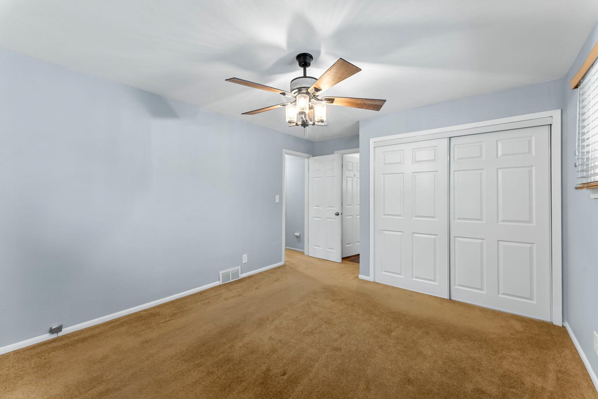 1866 County Rd F East White Bear Lake, MN 55110 - Photo 14 of 40