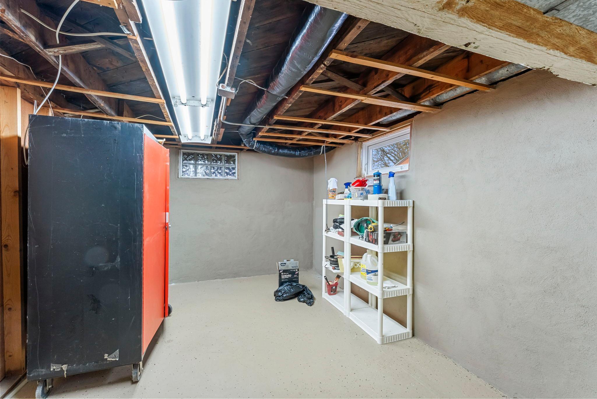 1866 County Rd F East White Bear Lake, MN 55110 - Photo 25 of 40