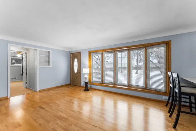 $369,900 | 1866 County Rd F East, White Bear Lake, MN 55110