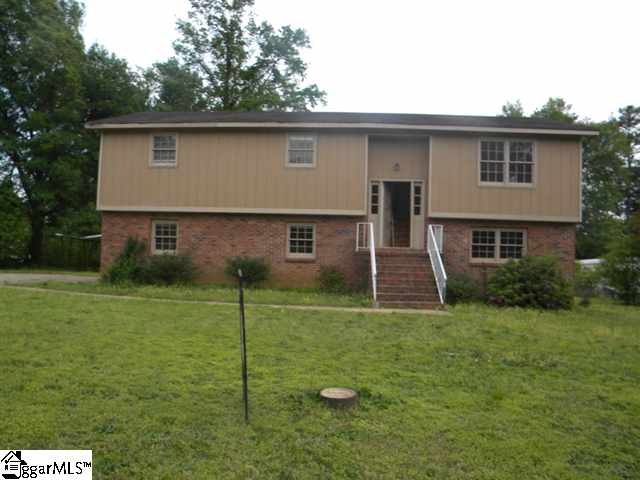 113 Boling Road Greenville, SC 29611 - Photo 1 of 11 Gallery Image 1
