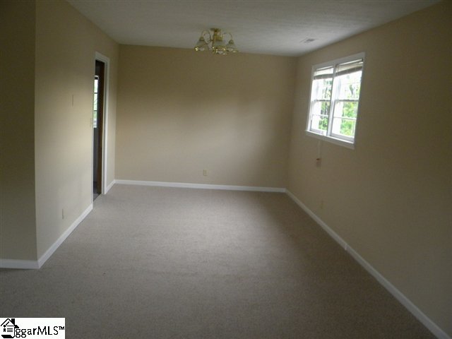 113 Boling Road Greenville, SC 29611 - Photo 3 of 11 Gallery Image 3