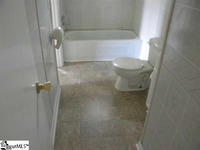 113 Boling Road Greenville, SC 29611 - Photo 7 of 11 Gallery Image 7