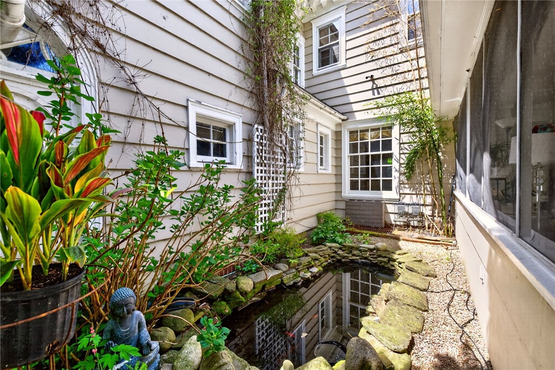 109 Sandringham Road Brighton, NY 14610 - Photo 48 of 50
