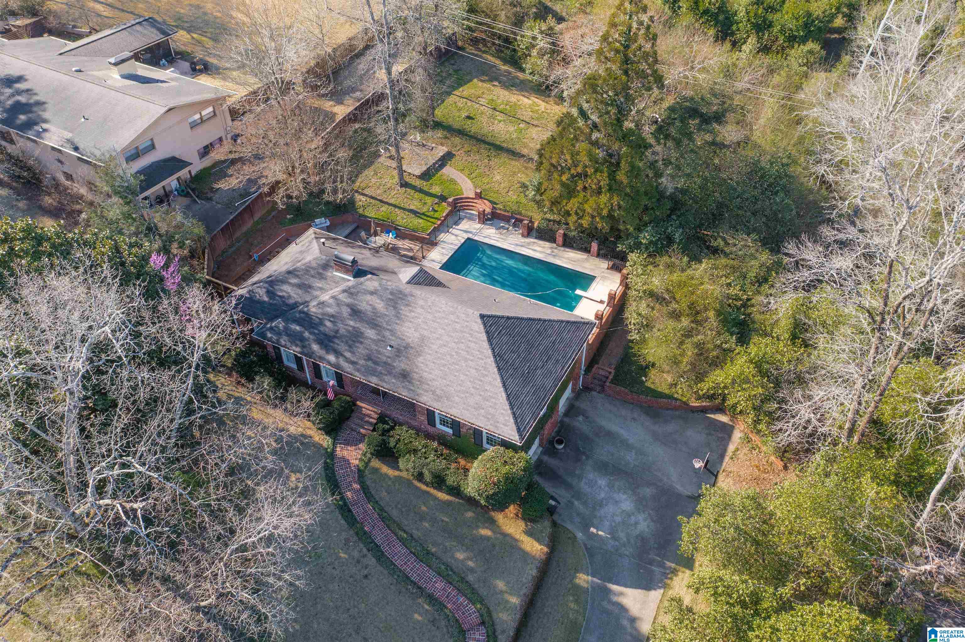 3328 North Woodridge Road Birmingham, AL 35223 - Photo 30 of 33