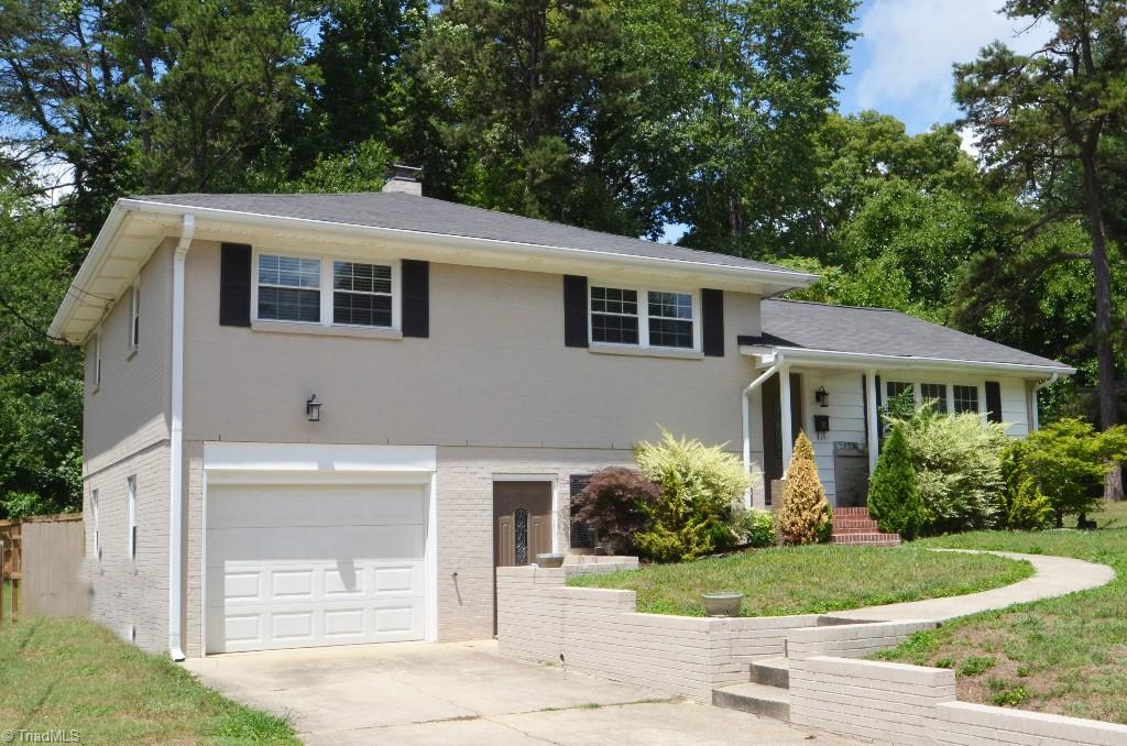 3409 Kinnamon Road Winston-Salem, NC 27104 - Photo 1 of 22 Front exterior
