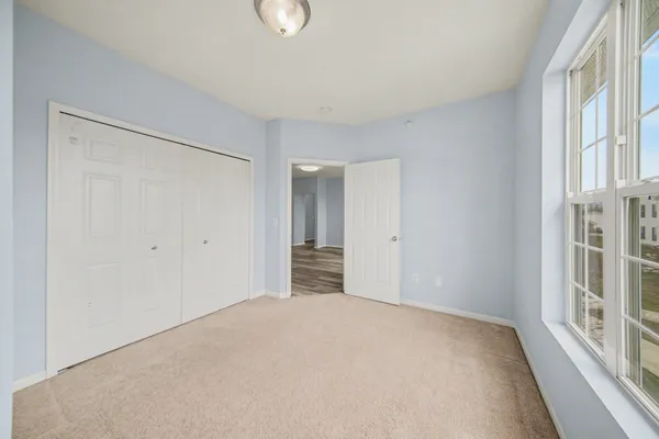 $330,000 | 1016 Summerfield Glen, Unit 87, Ann Arbor, MI 48103