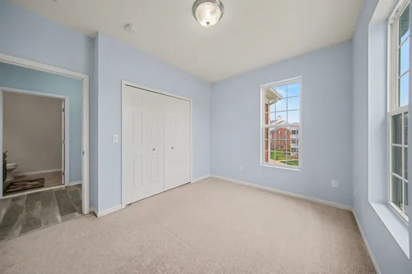 $330,000 | 1016 Summerfield Glen, Unit 87, Ann Arbor, MI 48103