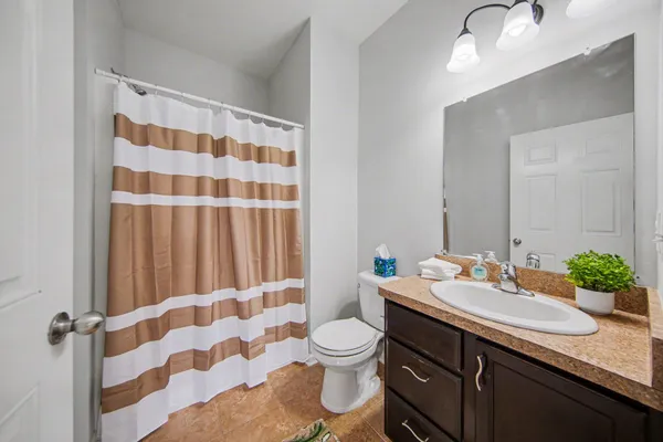 $330,000 | 1016 Summerfield Glen, Unit 87, Ann Arbor, MI 48103