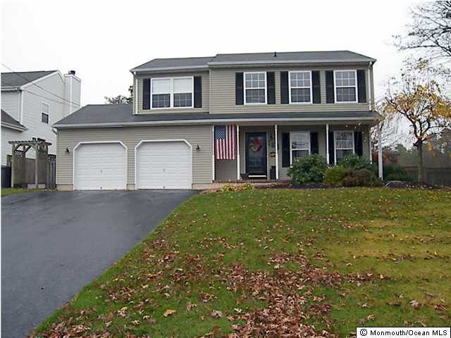 188 Compass Road Manahawkin, NJ 08050 - Photo 1 of 3 Primary Photo