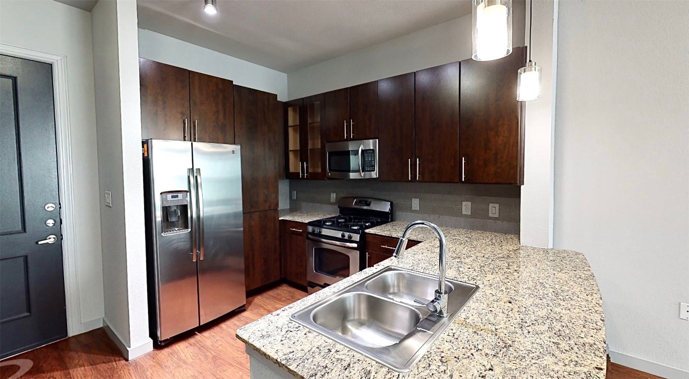 2525 McCue Road, Unit 443 Houston, TX 77056 - Photo 12 of 23