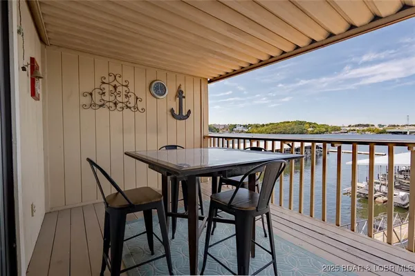 $268,000 | 875 Parkside Place, Unit A206, Osage Beach, MO 65065