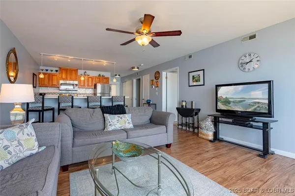 $268,000 | 875 Parkside Place, Unit A206, Osage Beach, MO 65065