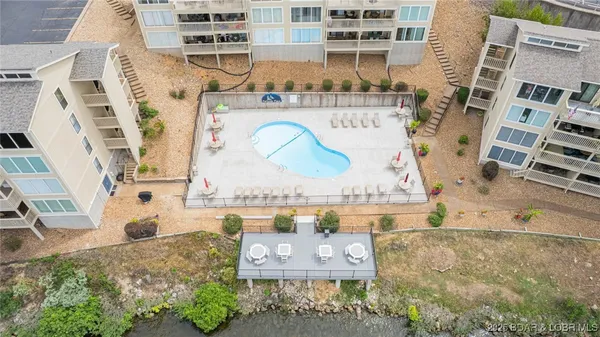 $268,000 | 875 Parkside Place, Unit A206, Osage Beach, MO 65065