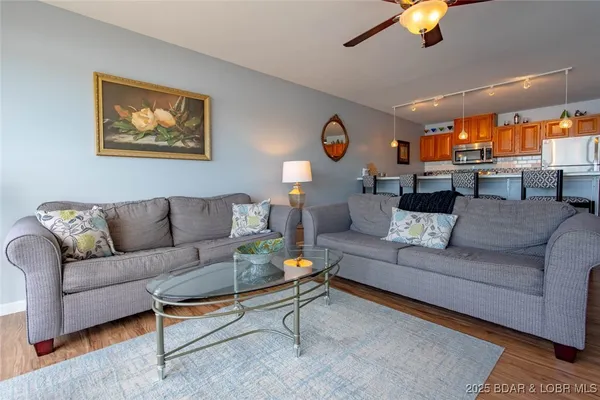 $268,000 | 875 Parkside Place, Unit A206, Osage Beach, MO 65065