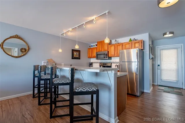 $268,000 | 875 Parkside Place, Unit A206, Osage Beach, MO 65065