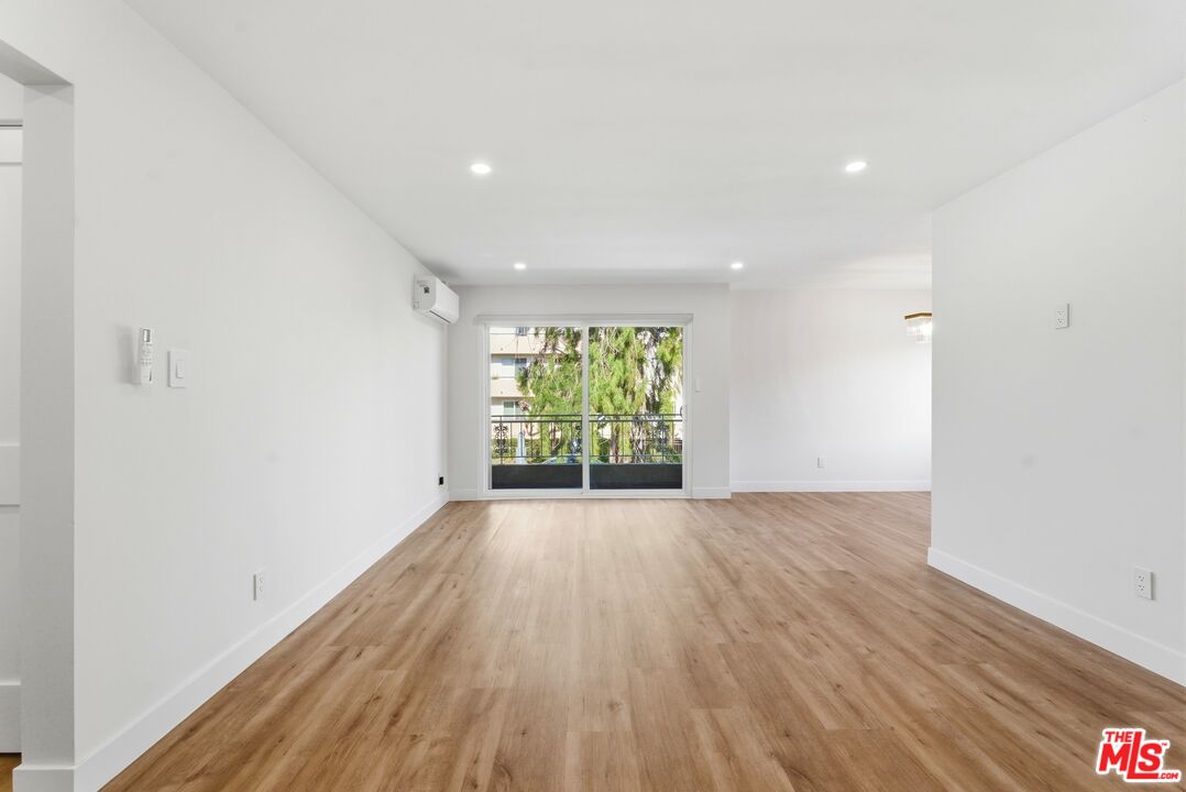 1861 Midvale Avenue, Unit 3 Los Angeles, CA 90025 - Photo 3 of 13