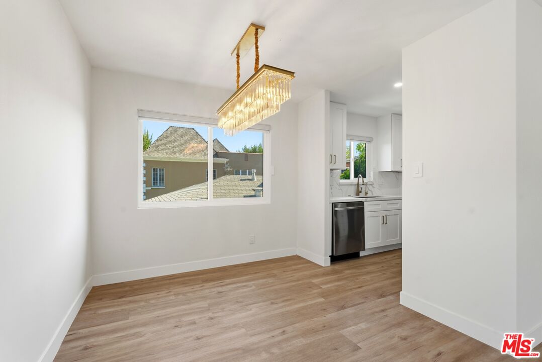 1861 Midvale Avenue, Unit 3 Los Angeles, CA 90025 - Photo 4 of 13