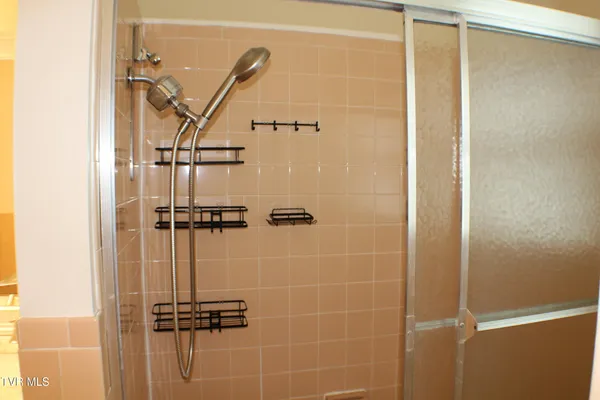 $2,200 | 2001 Lynnwood Road, Unit 3, Kingsport, TN 37660