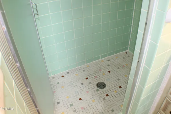 $2,200 | 2001 Lynnwood Road, Unit 3, Kingsport, TN 37660