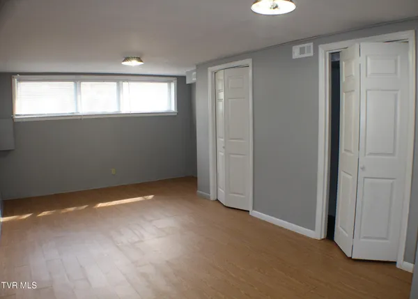 $2,200 | 2001 Lynnwood Road, Unit 3, Kingsport, TN 37660