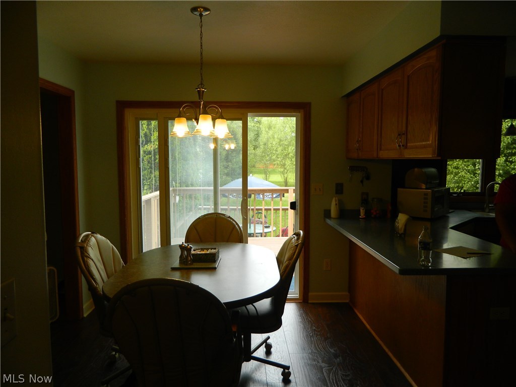4693 Young Road Stow, OH 44224 - Photo 6 of 23