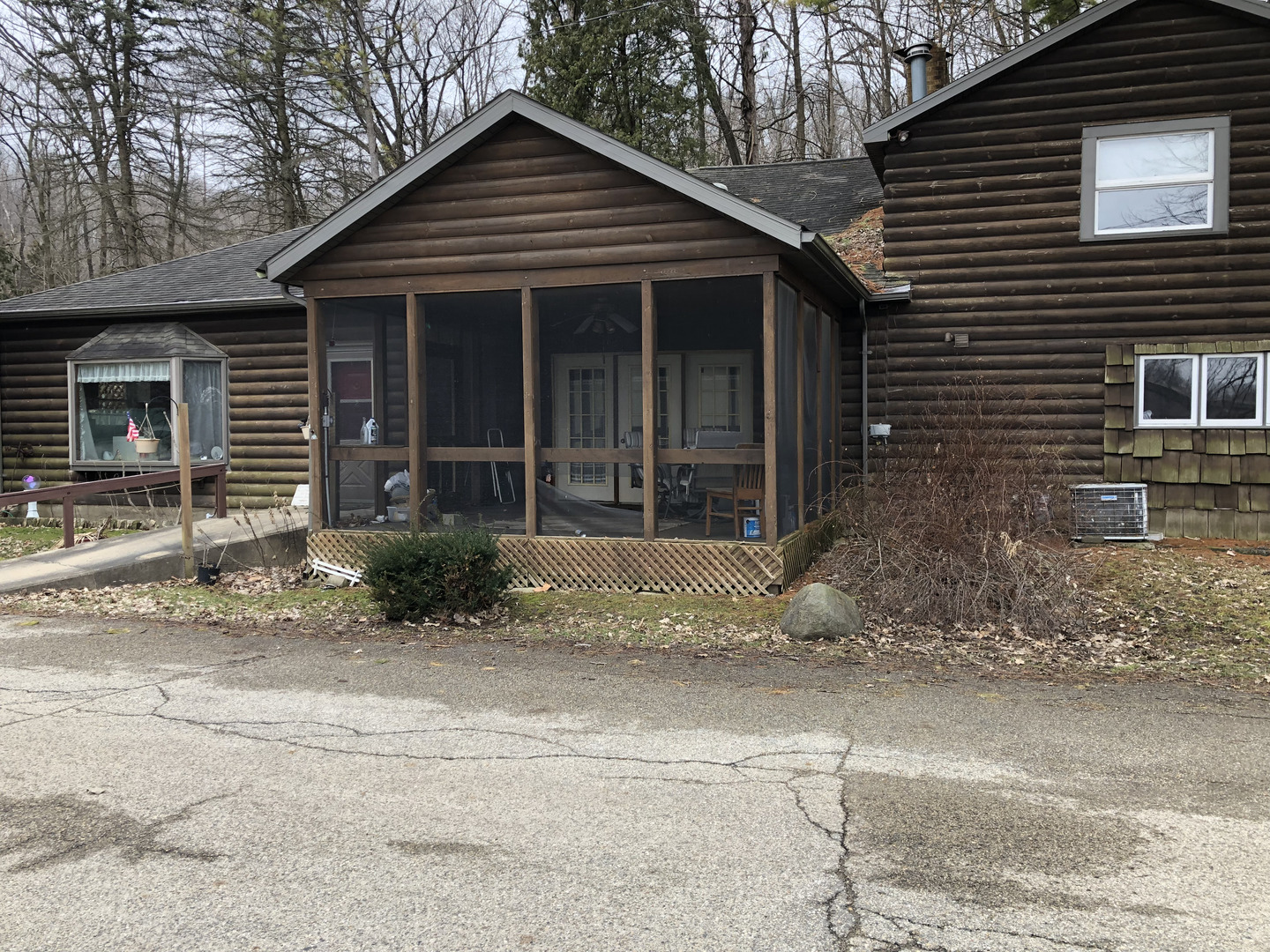 386 North 2629th Road Oglesby, IL 61348 - Photo 2 of 12 Gallery Image 2