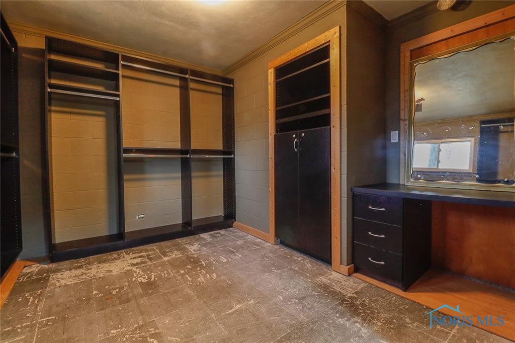 2039 Pautucket Road Toledo, OH 43615 - Photo 23 of 33 Gallery Image 23