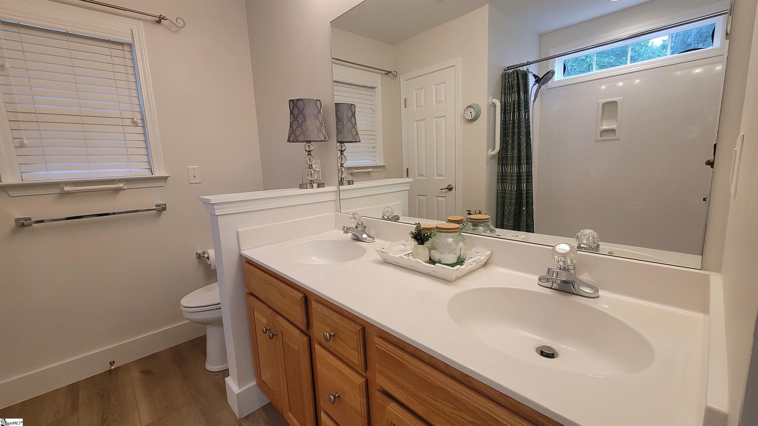 235 Fledgling Way Easley, SC 29642 - Photo 14 of 25 Gallery Image 14