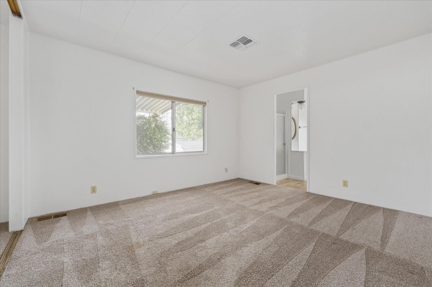 195 Dutch Kate, Unit 195 Murphys, CA 95247 - Photo 15 of 28