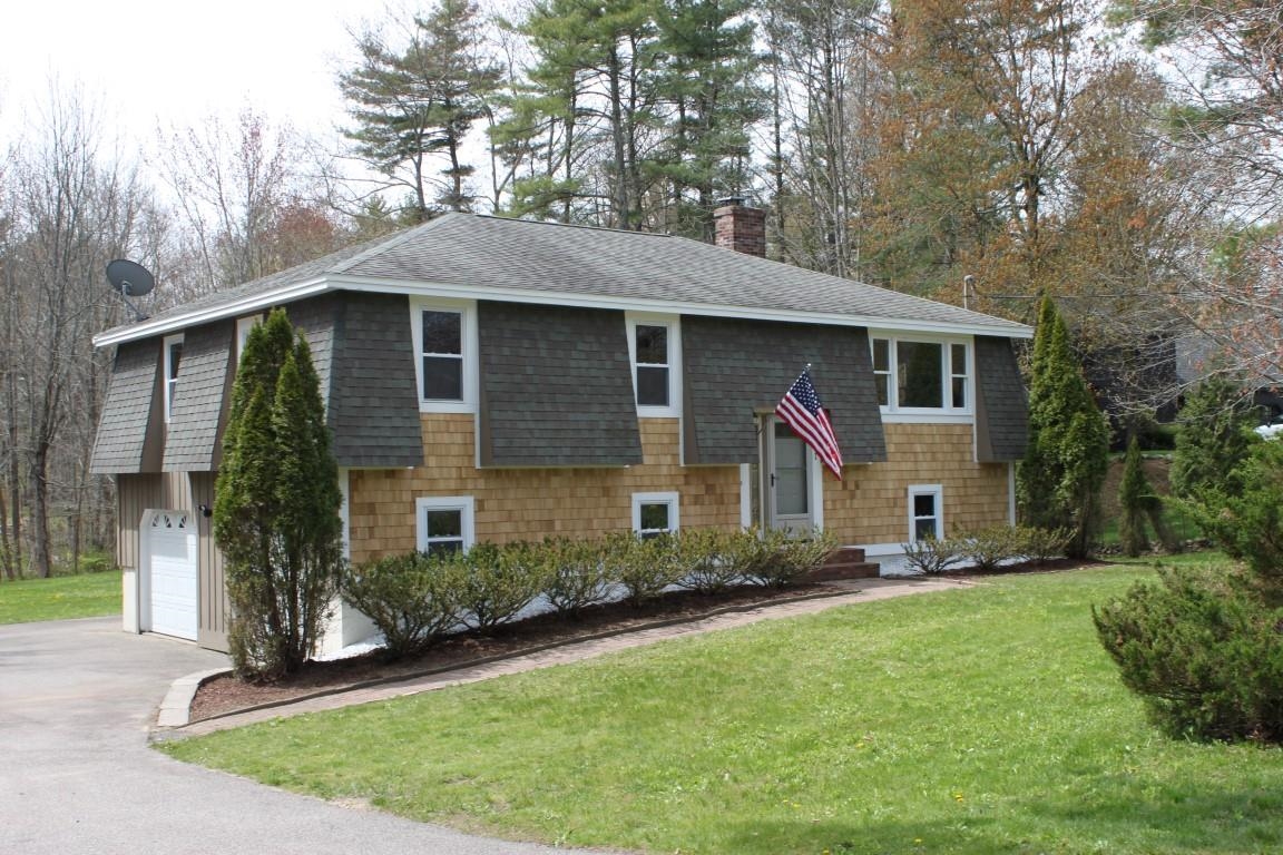 161 Rollingwood Road Eliot, ME 03903 - Photo 1 of 18 Gallery Image 1