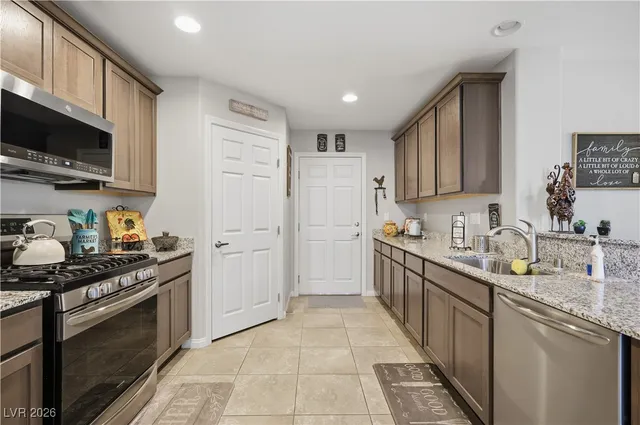 $300,000 | 2787 Chetco River Street, Laughlin, NV 89029