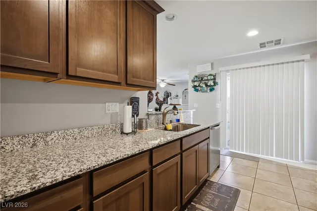 $300,000 | 2787 Chetco River Street, Laughlin, NV 89029