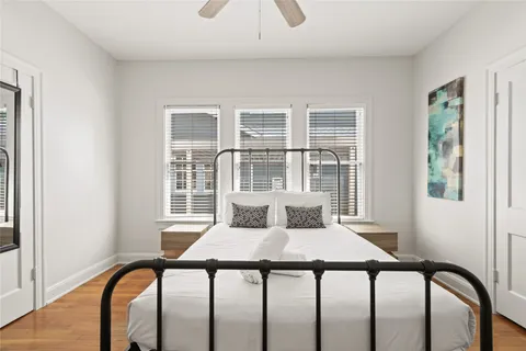 $995,000 | 2106 Kenwood Avenue, Austin, TX 78704