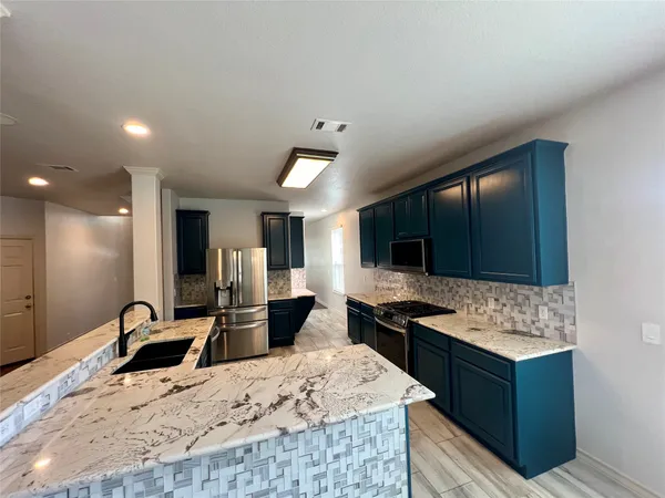 $2,800 | 20937 Mandrake Drive, Pflugerville, TX 78660